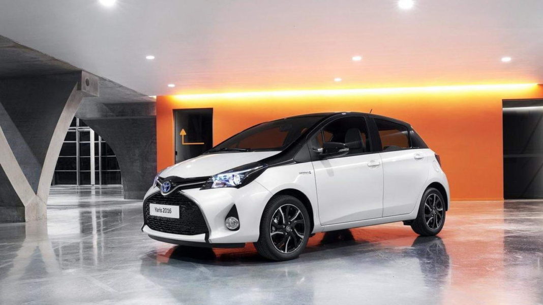 2016-toyota-yaris-1