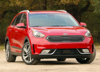 Гибрид Kia Niro оказался дешевле Toyota Prius