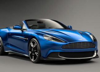 Суперкару Aston Martin Vanquish S сорвало крышу