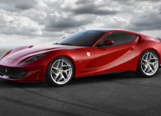 Самая мощная Ferrari: 812 Superfast