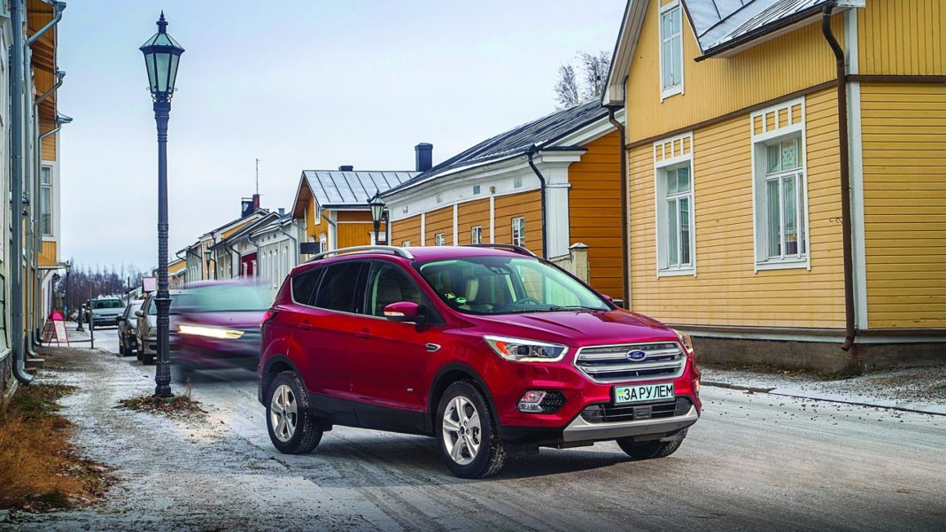 Ford Kuga 1
