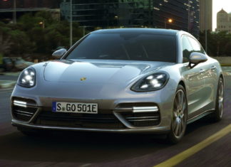 Самым мощным Porsche стала гибридная Panamera