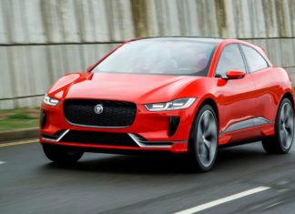 Первый электрокроссовер Jaguar выкатился на улицы Лондона