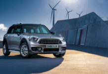 Первым гибридом MINI стал кроссовер Countryman