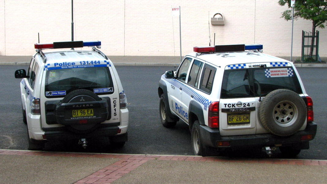 Mitsubishi_Pajero_Nissan_Patrol