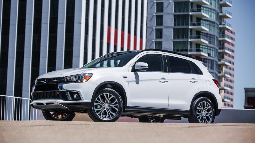 2018 Mitsubishi Outlander Sport 1