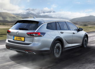 Opel представил кросс-версию универсала Insignia