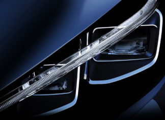 Новый Nissan Leaf подмигнул глазом
