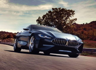 BMW заинтриговал концептуальной “восьмеркой”
