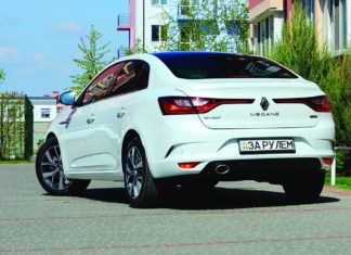 Renault Megane Sedan: Дружба по расчету