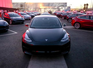 Всё о Tesla Model 3