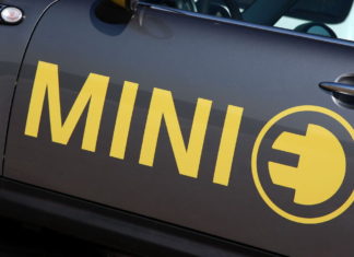 Электрокар MINI дебютирует в сентябре
