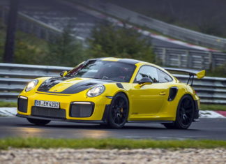 Porsche 911 GT2 RS установил новый рекорд Нюрбургринга