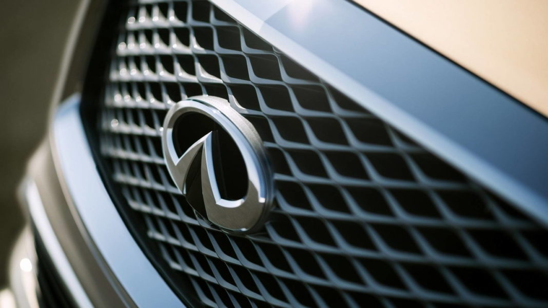 Infiniti QX80 1