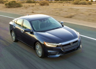 Honda рассекретила гибридный седан Insight