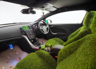 Lexus майнит биткоины, а Tesla готовится к банкротству