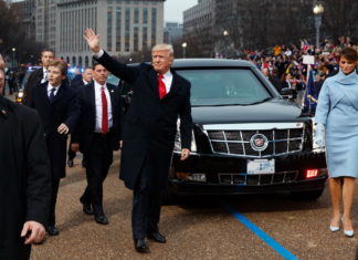 Дональд Трамп получил новый лимузин