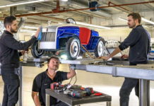 Самый маленький Rolls-Royce прошел первое ТО