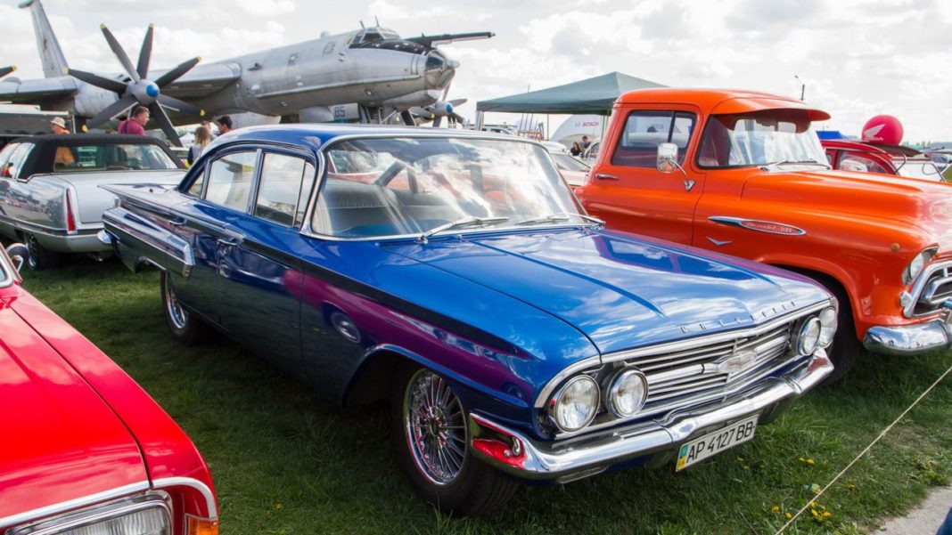 OldCarLand 15