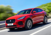 Jaguar E-Pace обновился в первый раз
