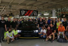 Последний 850-сильный Dodge Demon уйдёт с молотка