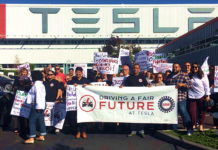 В Tesla начались массовые увольнения