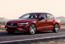 Новый Volvo S60 распрощался с дизелем