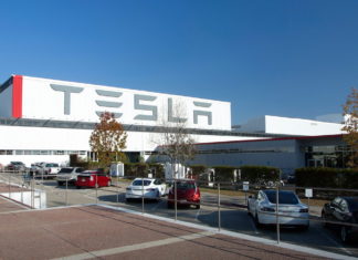 Tesla может открыть завод в Украине