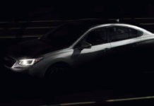Новый Subaru Legacy получит планшет как у Tesla Subaru Legacy