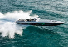 Mercedes-AMG анонсировал новый… скоростной катер