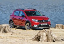 Renault Sandero Stepway: 197 мм клиренса Renault Sandero Stepway