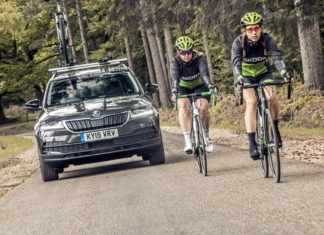В Skoda Karoq поместились велосипед, стиралка, мойка и холодильник Skoda Karoq Velo