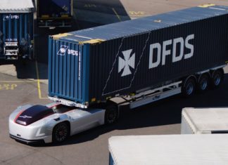 Роботы атакуют: беспилотники Volvo сами возят грузы в порту (ВИДЕО)
