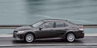 Toyota Camry Hybrid
