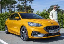 Новый Ford Focus ST оказался быстрее, чем VW Golf GTI