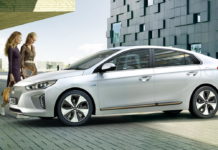Новый электрокар – по дешевке. Hyundai распродает склад Hyundai IONIQ Electric