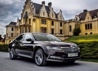 Обновленный Skoda Superb и все его хитрости Skoda Superb