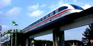 Station_Transrapid