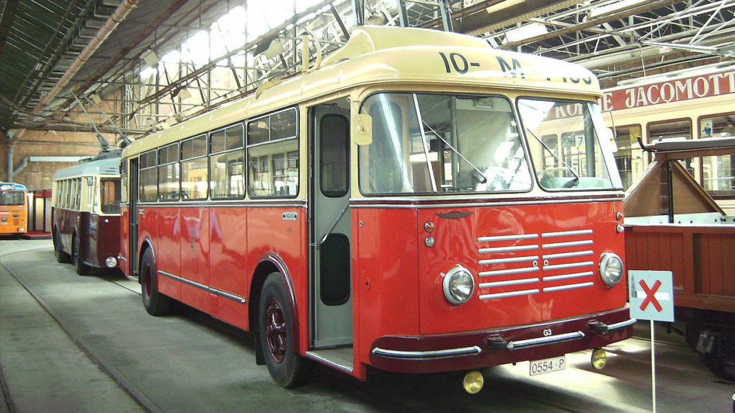 Gyrobus 1 gyrobus