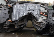 Жесткий краш-тест Nissan Leaf. Слабонервным не смотреть! Crash_Nissan_Leaf