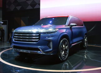 Chery показал самый премиальный кроссовер Exeed VX