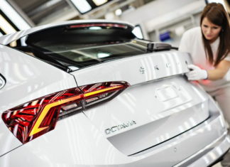 Новая Skoda Octavia отправилась на конвейер new ŠKODA OCTAVIA