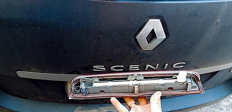 Петров Renault Scenic