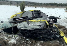 Проиграл – плати! Mercedes G-класса сбросили с вертолета Crash_MB_G-class