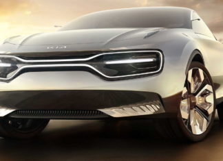 У Kia – новая эмблема. Сможете прочесть? KIA