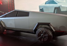 Видите зеркала у Tesla Cybertruck? А они там есть! Tesla Cybertruck