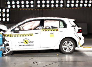Новый VW Golf оказался суров к задним пассажирам vw-golf-euroncap