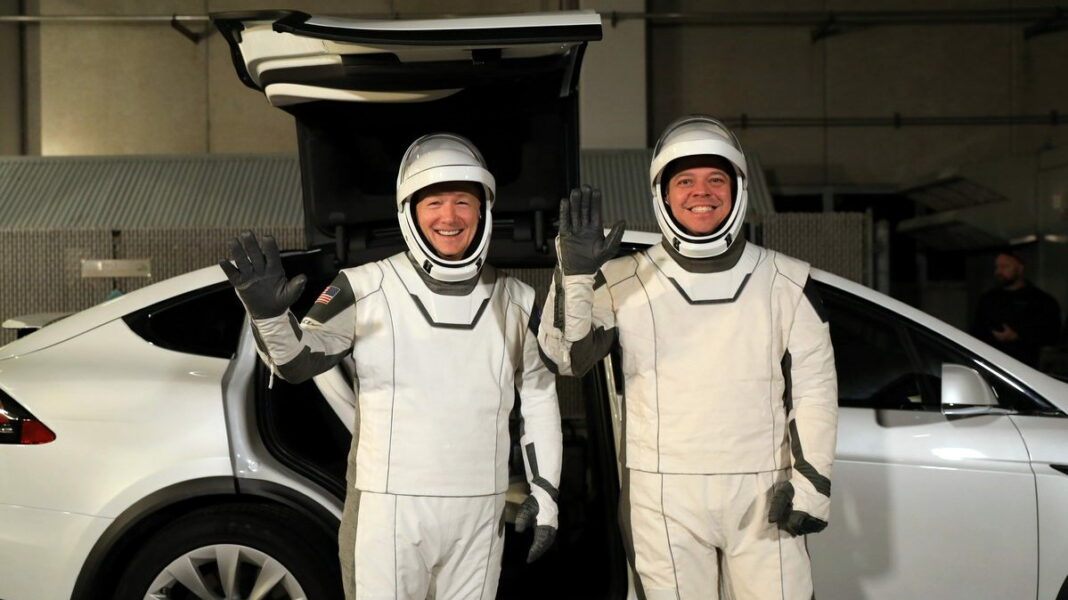 Tesla astro