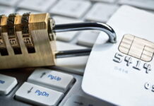 Оставили без денег: счета украинцев блокируют за нарушения ПДД Blocking card