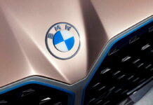 У BMW – новая эмблема. Впервые за 23 года BMW logo
